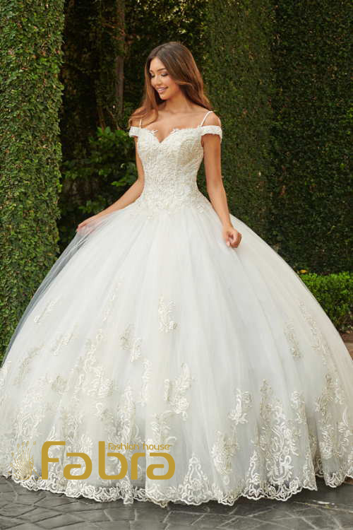 لباس عروس پرنسسی کلاسیک